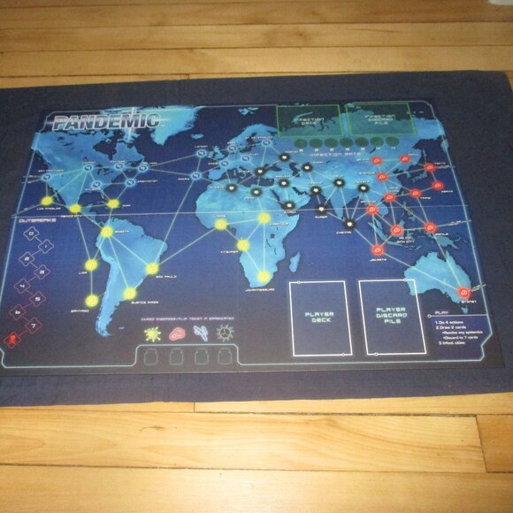 Pandemic Board Game (Z-Man Games, 2012) - Picture 7 of 7